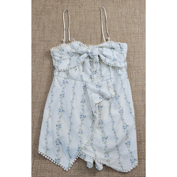 Francesca's Mi Ami Asymmetric Floral Romper Size Large Feminine Cottage Coquette - Picture 1 of 15